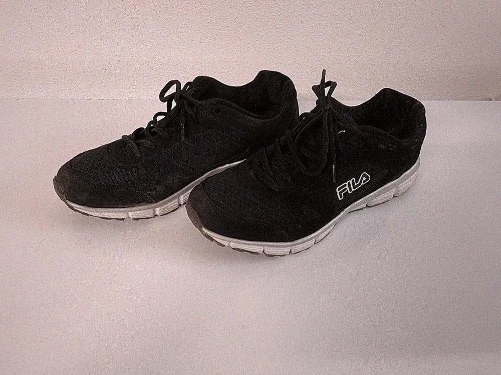 Fila Sportschuhe - Herren Sneaker - Laufschuhe - schwarz - Gr. 44 - Top