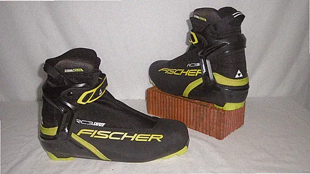 FISCHER " RC3 SKATE " TOP SKATING LANGLAUFSCHUHE GR.: 45 NNN / PROLINK NORM