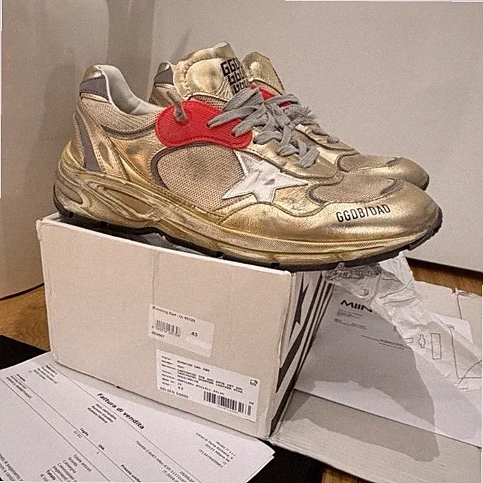 Golden Goose Dad-Star Sneaker Running Gold Details Rot/Grau EU 43 Herren
