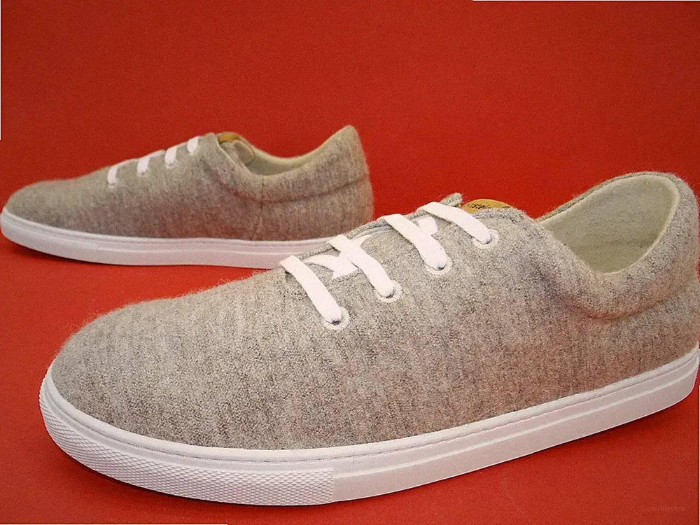 Beige Halbschuh