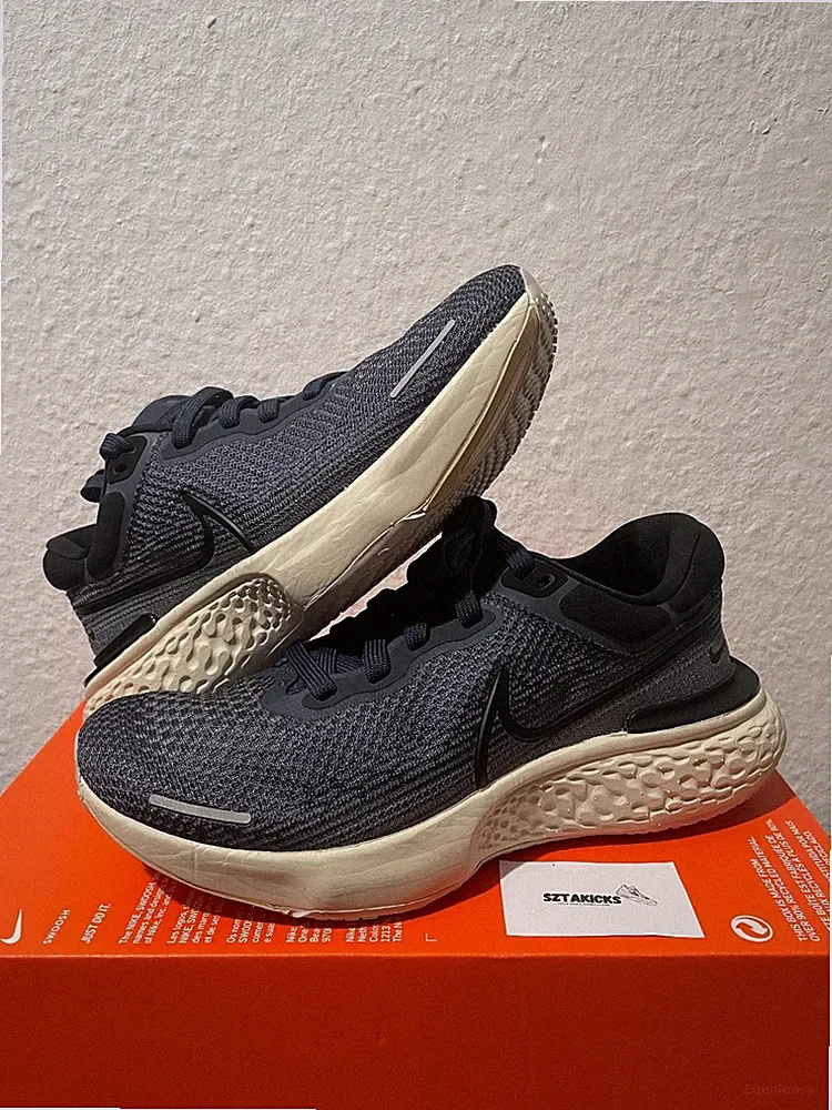 Gr 40.5 Nike Zoomx Invincible Run FK Herren schuhe Laufschuhe Neu