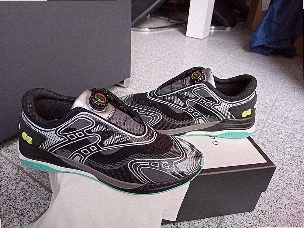GUCCI Ultrapace R Sneaker Trainer Herren Schuhe Laufschuhe Gr. 10 UK