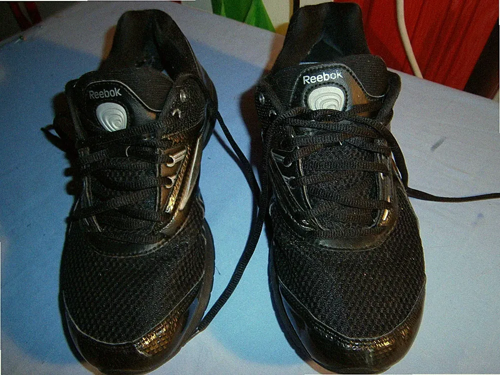 Herren /Damen LAUF / Sportschuhe REEBOK UK 6 USA 8 1/2 EUR 39(P7112180-85) SALE