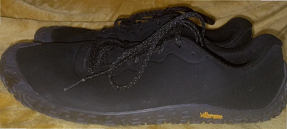HERREN GRÖßE UK 10 SCHWARZ VAPOR GLOVE 6 BARFUSS LAUFSCHUHE MERRELL MINIMALE GEBRAUCHSSPUREN