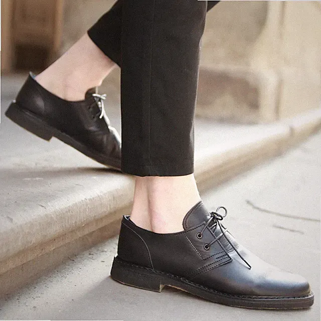Herren Halbschuhe Leder schwarz Handarbeit aus Gummisohle
