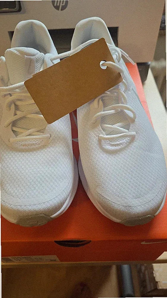 Herren Laufschuhe Schuhe Nike Revolution 7 Gr. 44,5 NEU