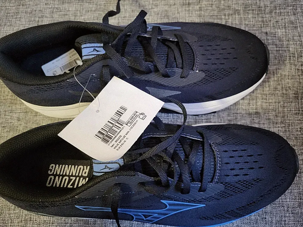 Herren Laufschuhe WAVE SKYRISE 3M, Größe 42 NEU