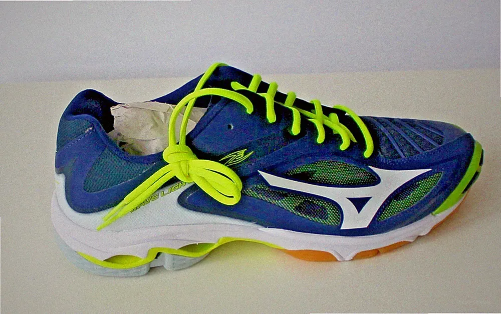 Herren Mizuno laufschuh ,Volleyball Wave Tornado X,Lightning Z3, Z4