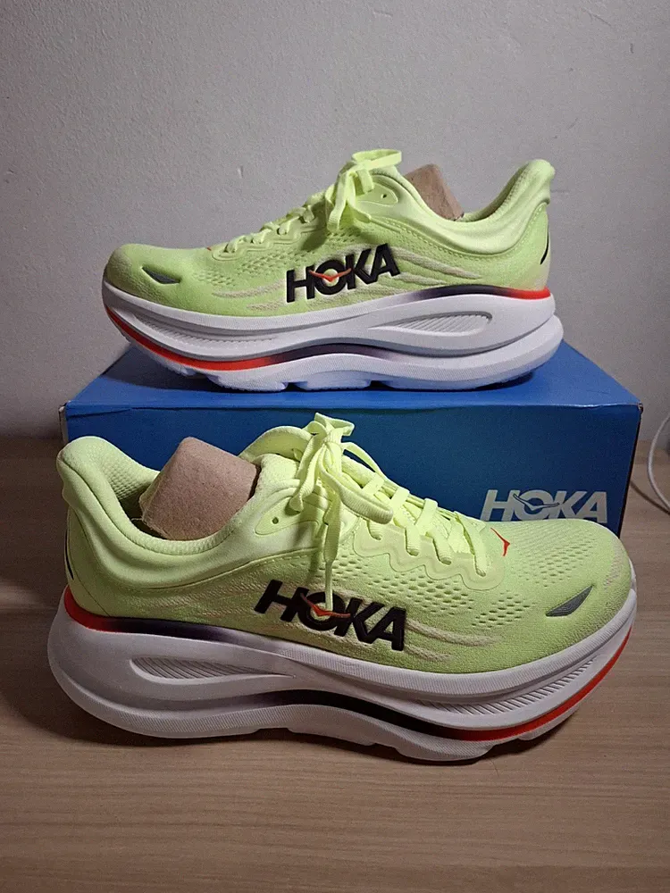 Hoka Bondi 9 Neon Yuzu sonnengelb Herren Laufschuhe Größe 8,5 brandneu