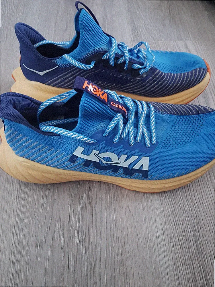 Hoka Carbon X 3, Laufschuhe, Herren, Gr. 42, UK 8, blau