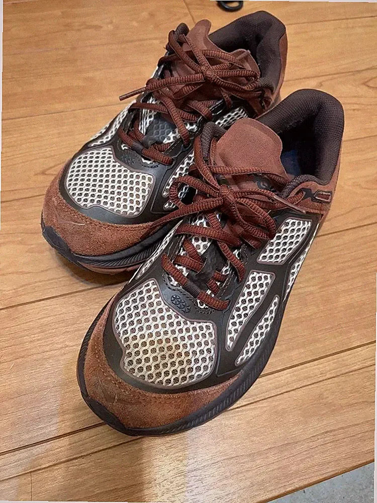 HOKA Clifton One BEAMS Collaboration Herren Sneaker Braun 26,5 cm Gebraucht