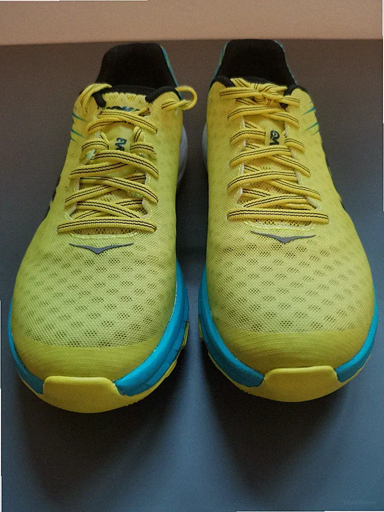 Hoka M Evo Carbon Rocket Laufschuh Neu im Karton Unbenutzt Größe 42