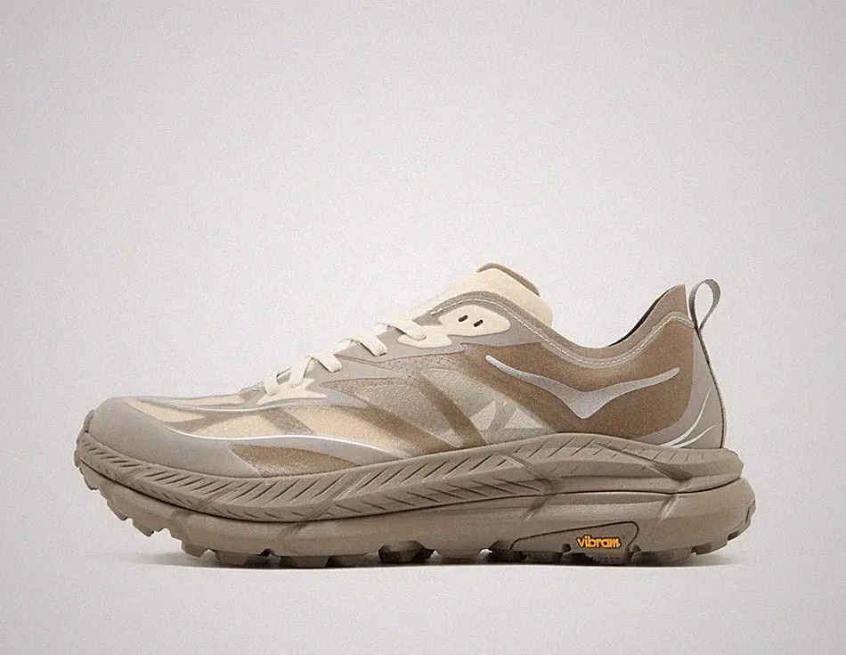 HOKA Mafate Speed 4 Lite Laufschuhe in Beige
