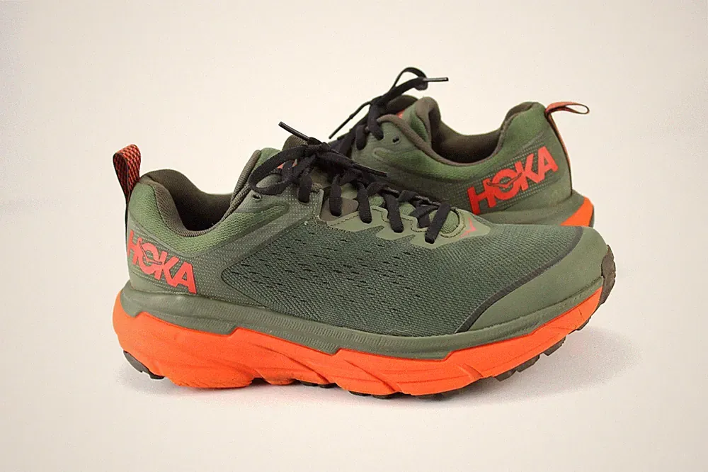 Hoka One Challenger ATR 6 Gr.42 2/3 Herren Training-Laufschuh Sneaker TOP T 610
