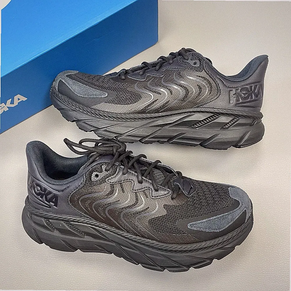 Hoka One Clifton LS Triple Black Laufschuhe - Größe UK 7 - 1141550