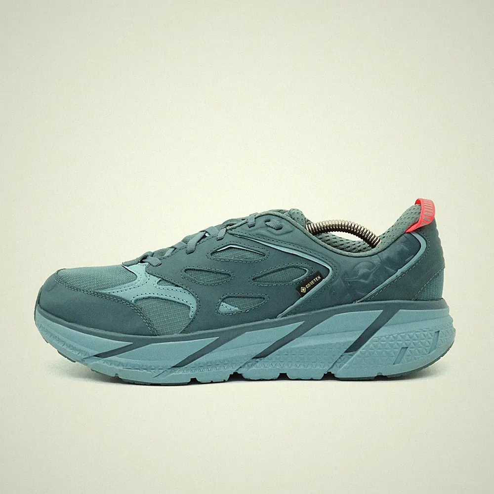 Hoka One Herren Clifton 9 GTX Laufschuhe Hellblau Low-Top Sneaker EU 44