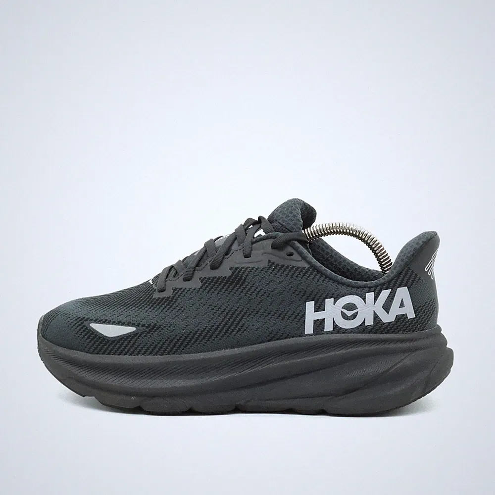 Hoka One Herren Clifton 9 GTX Sneaker Schwarz reflektierend Laufschuhe EU 40⅔