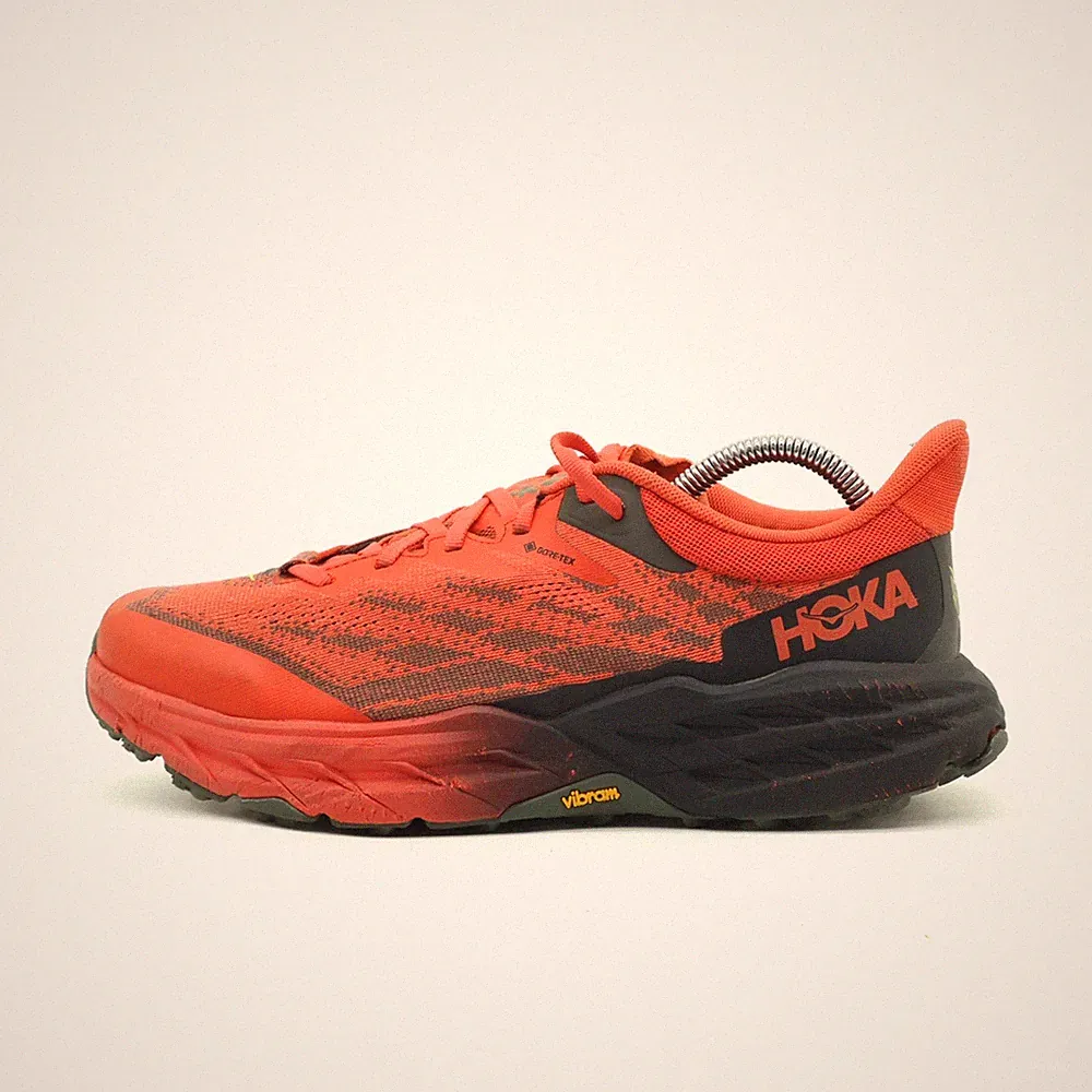 Hoka One Herren Speedgoat 5 GTX Laufschuhe wasserdicht Trailrunningschuhe EU 42