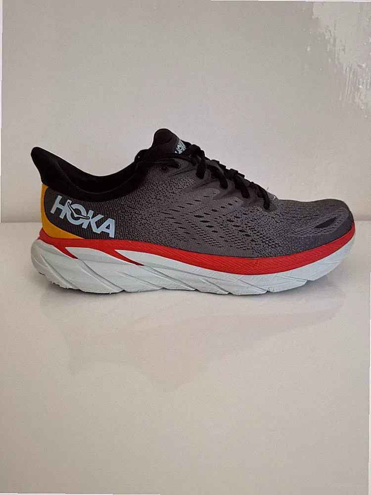 Hoka One One Clifton 8 Herren Laufschuhe Sneaker Grau Rot EU 44⅔ UK 10