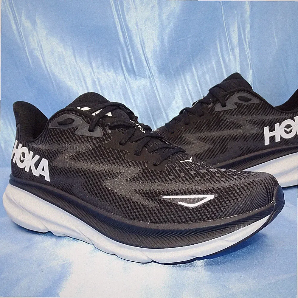 HOKA ONE ONE CLIFTON 9 HERREN GR 47 1/3 LAUFSCHUHE HERREN SCHWARZ SCHUHE TOP