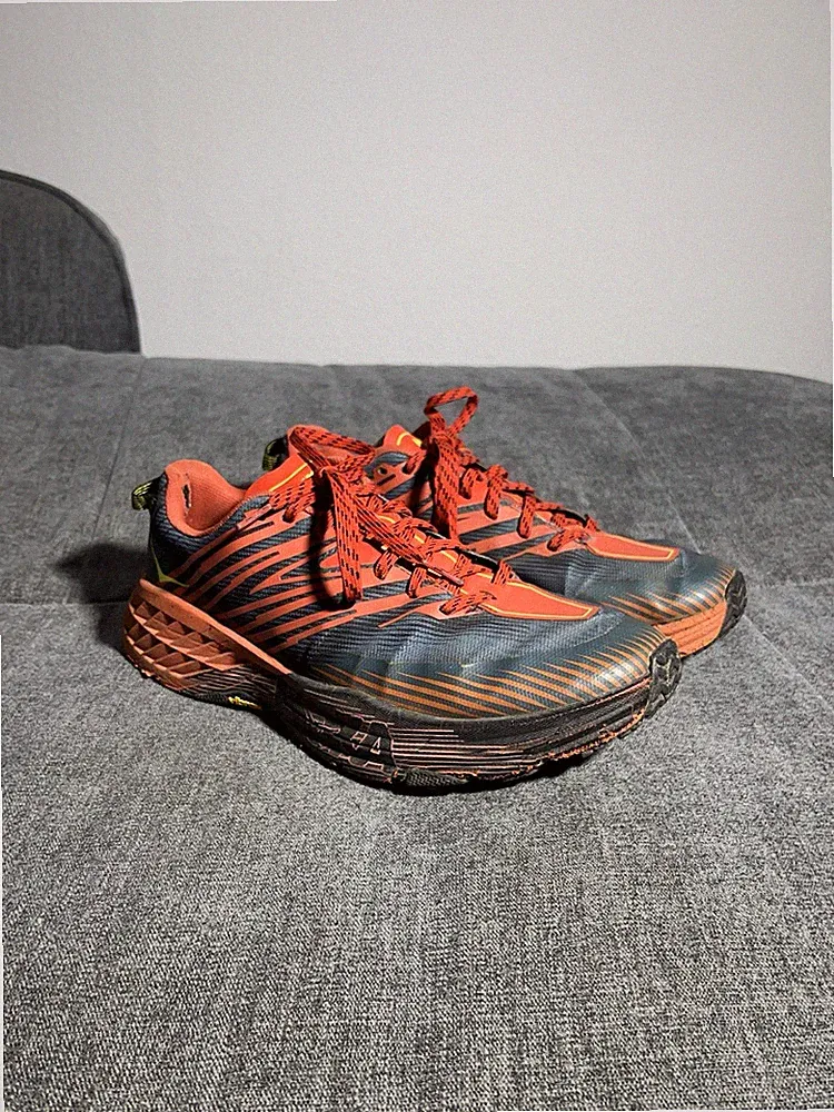 Hoka One One Speedgoat 4 Laufschuhe Sneaker Schuhe Trail Rot Blau Gr 43 1/3