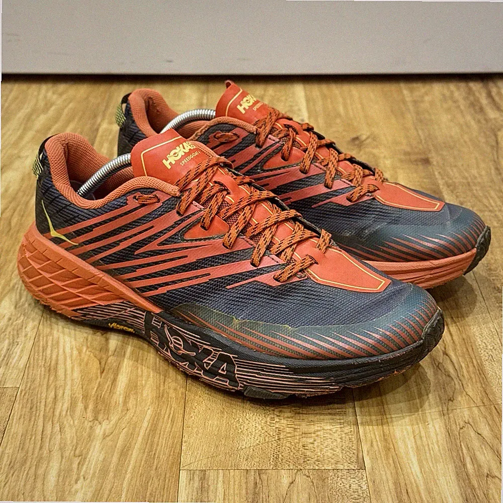 HOKA One One Speedgoat 4 Trailrunning Sneaker orange blau UK 9 1106525-FPBL