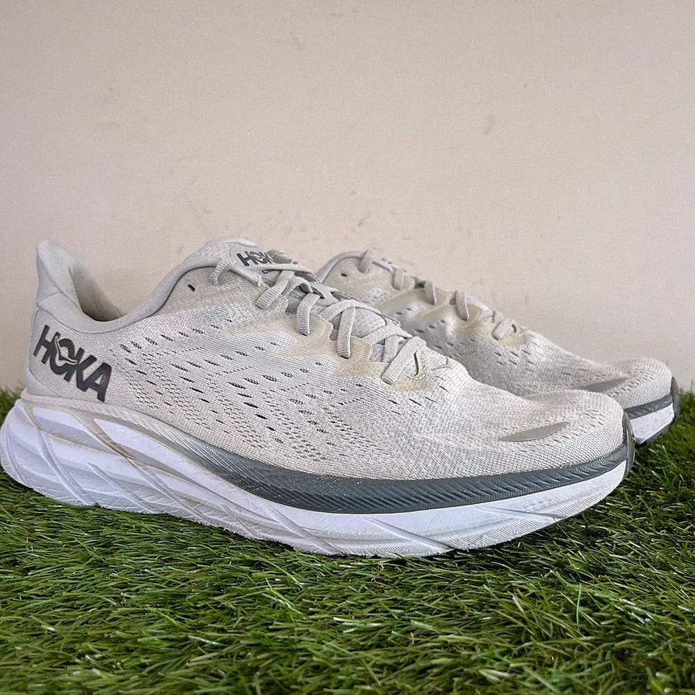Hoka One One Turnschuhe Größe 11 Herren Lunar Rock Clifton 8 sportliche Laufschuhe