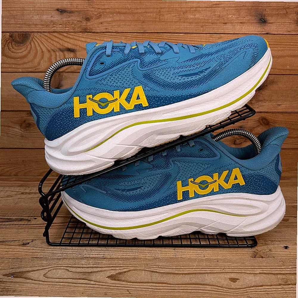 Hoka One One Turnschuhe Herren Größe UK 9,5 Clifton 10 alpinblau Straßenlaufschuhe