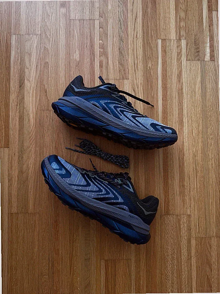 HOKA Tecton X 2 TS Herren Laufschuhe Sneaker leicht Schwarz/Grau EU 44 2/3