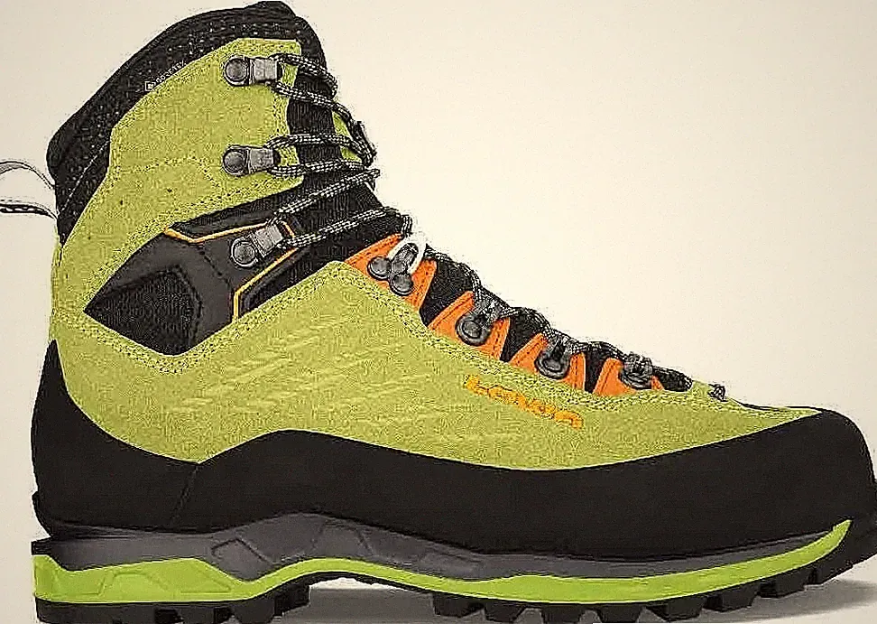 Italy Made 9,5, 44, US 10,5 Lowa Cevedale Trekking Wandern Walking Bergstiefel