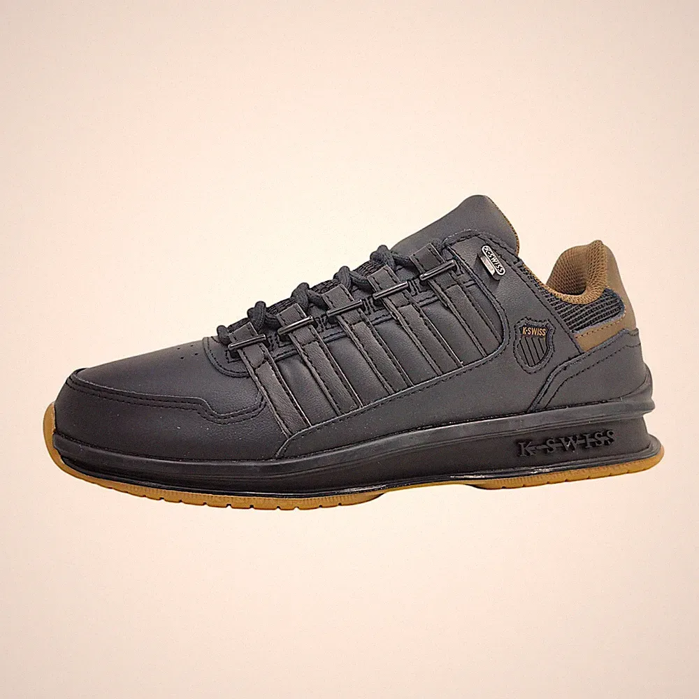 41.5 Flacher Schuh