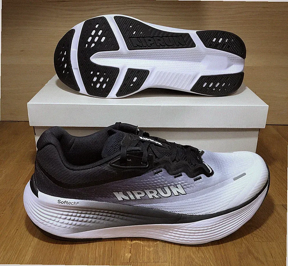 Kiprun Kipride Max Laufschuhe - US 12 / UK 11 / EU 46 / 29,5 cm - schwarz