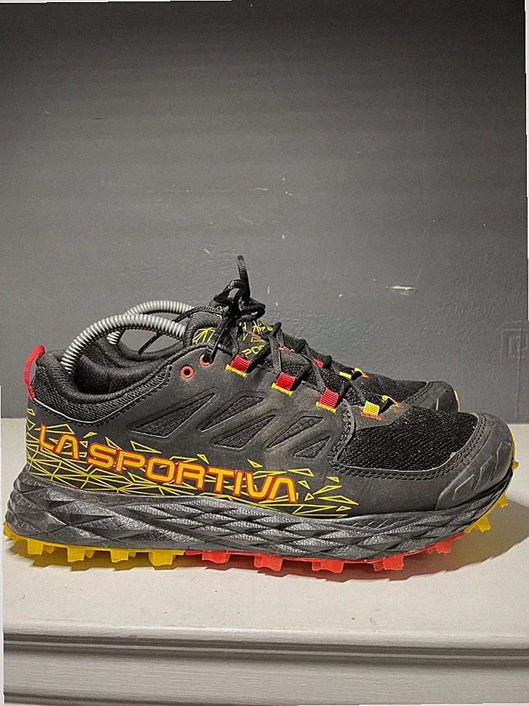 La Sportiva Herren Lycan 2 Laufen Trail Wandern Schuhe Größe 8 UK oder 42 EU schwarz