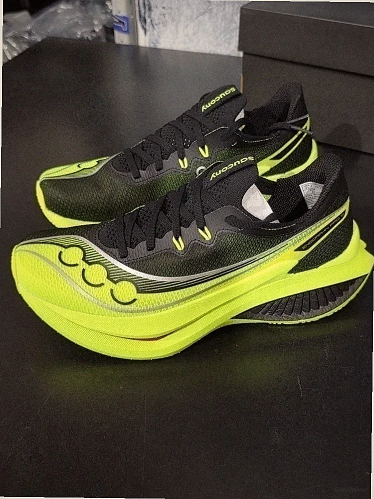 Laufschuhe Laufschuhe Herren Saucony Citron Black Endorphin Pro 5 Carbon