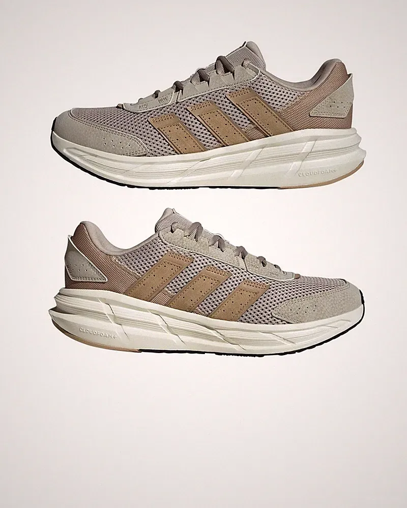 Laufschuhe Running Sneaker HERREN Adidas Beige STRASTAR