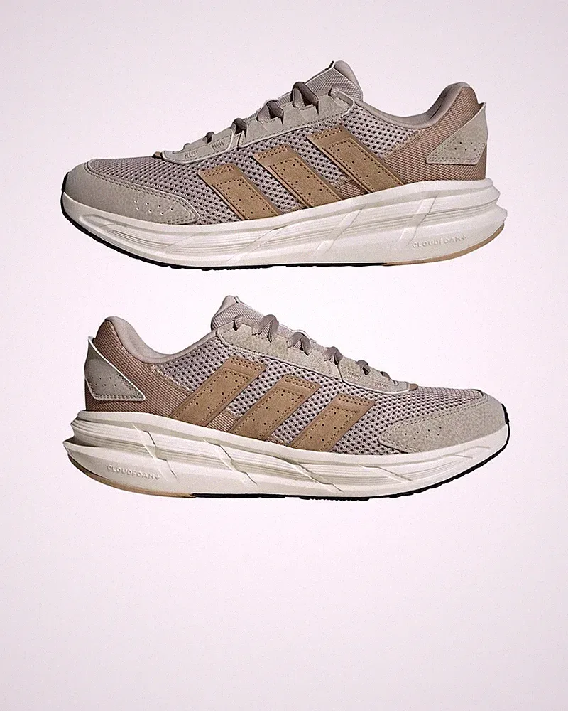 Laufschuhe Running Sneaker HERREN Adidas Beige STRASTAR