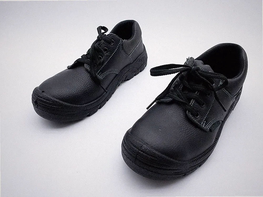 Luro Eagle Herren Arbeitsschuhe Sicherheitsschuh Schwarz Gr. 42 EU Art. 39231-98
