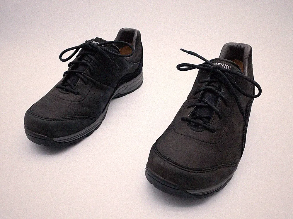 MEINDL Herren Halbschuh Freizeitschuh Schnürschuh schwarz Gr42,5 EU Art 25788-98