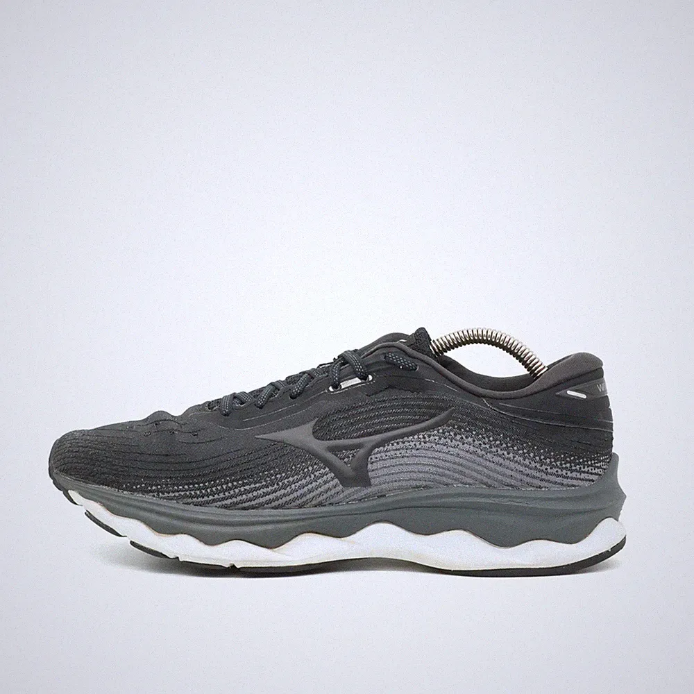 Mizuno Herren Wave Sky 5 Sportschuhe Schwarz Textil ämpfung Laufschuhe EU 42