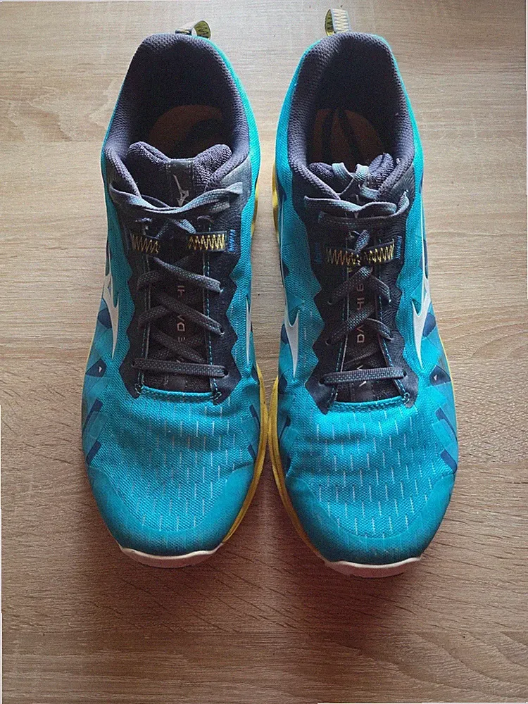 mizuno laufschuhe herren trail
