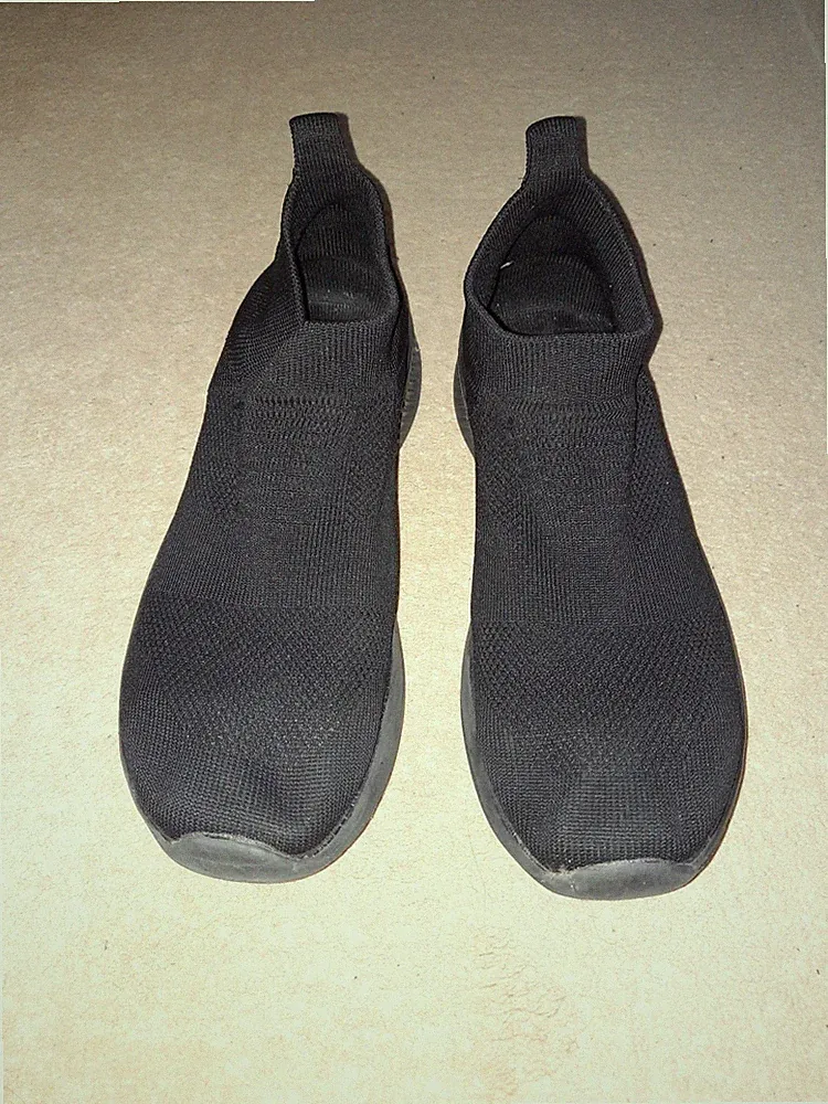 laufschuhe herren 46