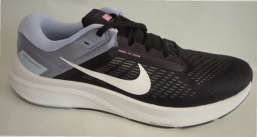 NEU Nike Air Zoom Structure 24 Größe 44,5 Laufschuhe Running Schuhe DA8535-008