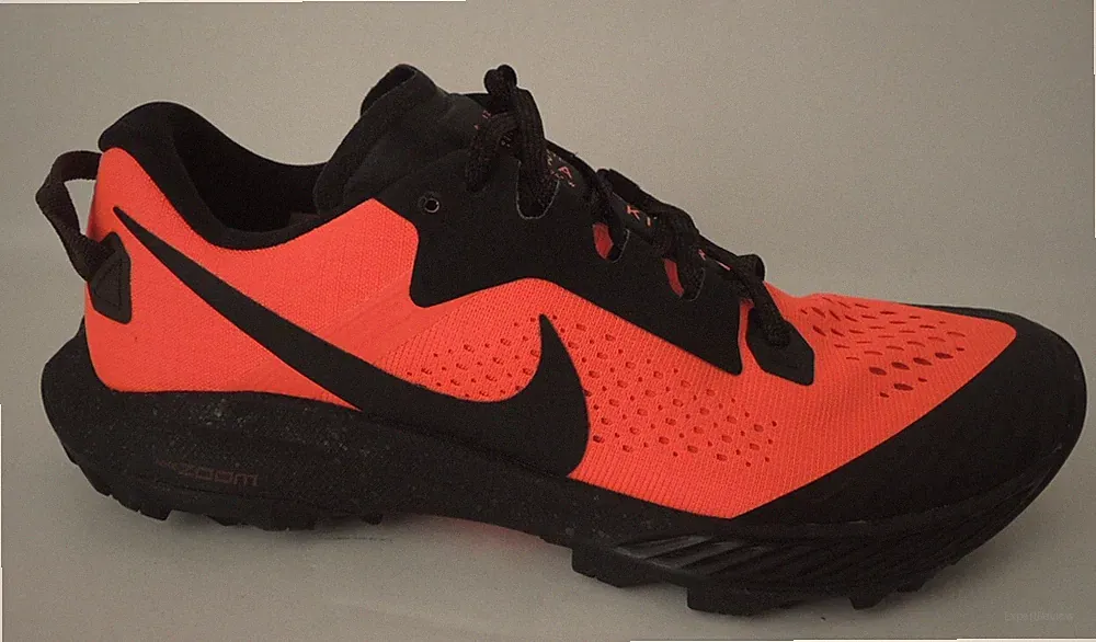 NEU Nike Air Zoom Terra Kiger 6 Größe 38,5 Trail Trekking Laufschuhe DA4663-600