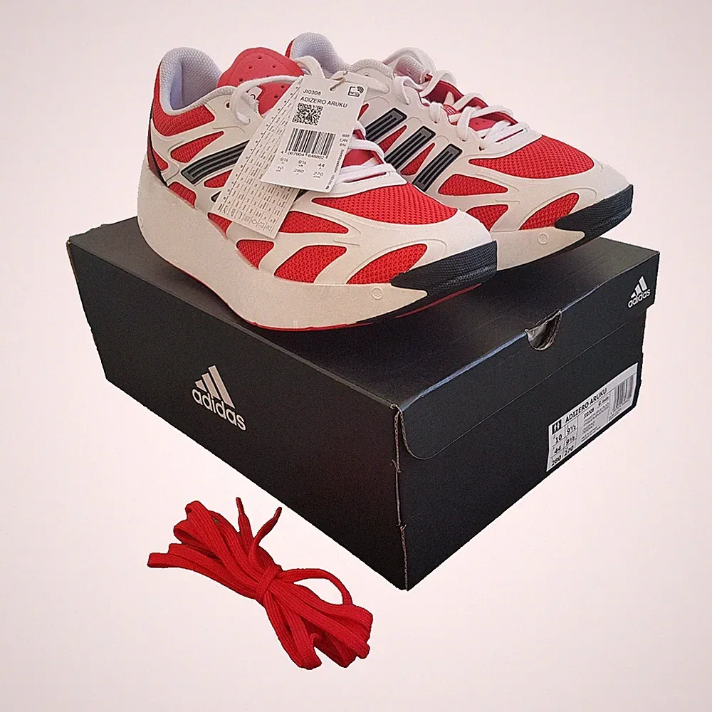 NEUE adidas Schuhe "Adizero Aruku" Lifestyle-Sneaker Laufschuhe rot weiß Gr. 44