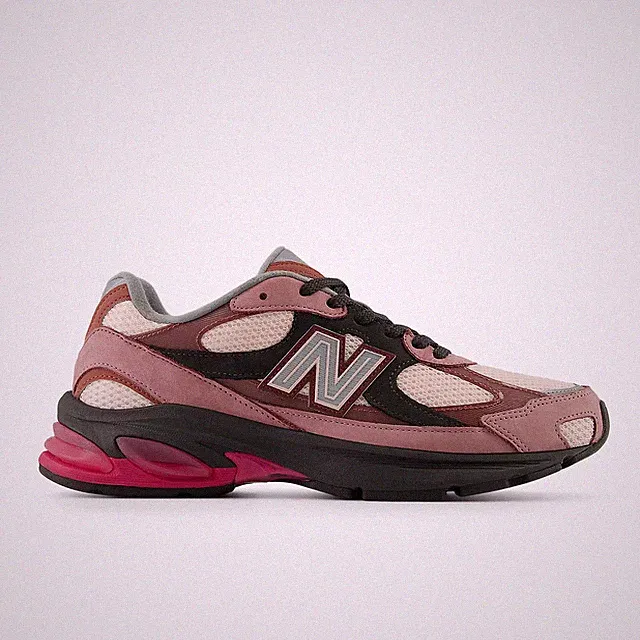 New Balance 2010 Sneaker Unisex Schuhe in ROSEWOOD mit VIOLET CRUSH