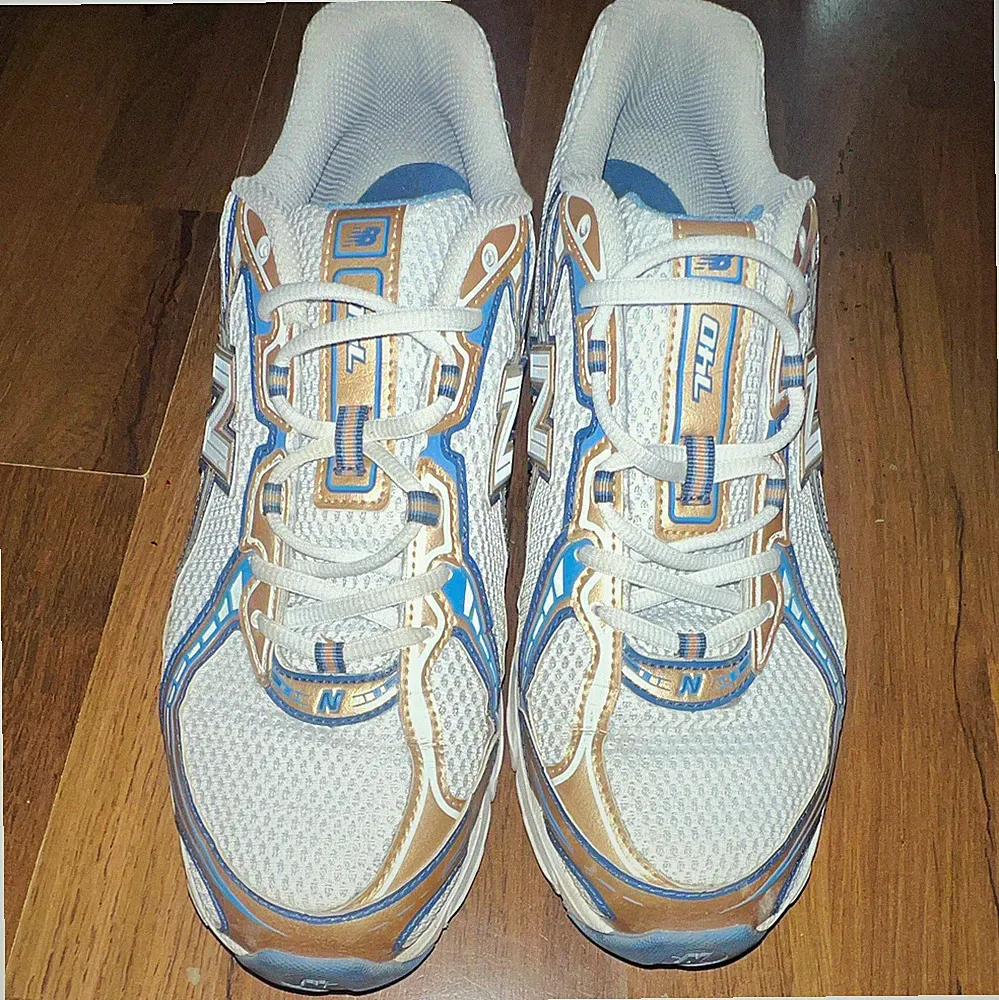 New Balance 740 ABZORB Herren Sneaker Laufschuh Weiß/Blau/Beige EU 44