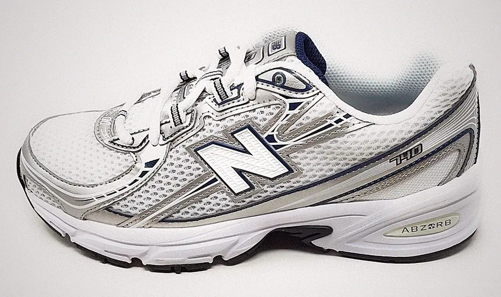 New Balance 740 Unisex Sportschuhe Running U740WN2 Weiß Silber Blau