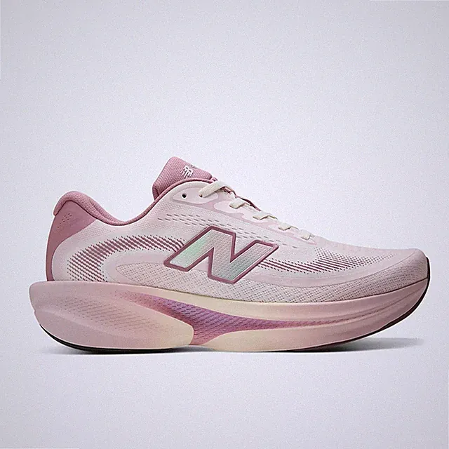 New Balance Ellipse x Gabby Thomas Herrenschuhe in LONE STAR GRAU mit WEISS