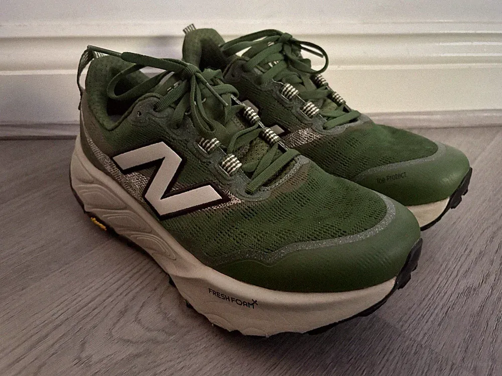 New Balance Fresh Foam X Hierro v9 alpengrüne Herren-Sportschuhe – Größe UK 9