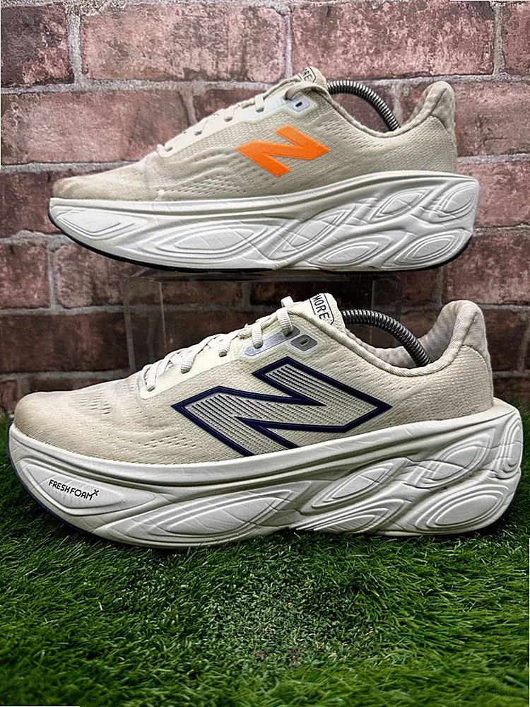 New Balance Fresh Foam X More v5 MMORCF5 Sneaker Herren UK 11 Angora Laufschuhe